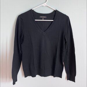 Black Banana Republic Vneck merino wool sweater